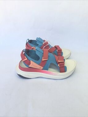 TEVA Aventrail Running Sandles Blue Red Women Hiking Outdoor New No Box 8